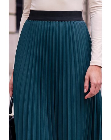 Roman Pleated Elastic Waist Maxi Skirt