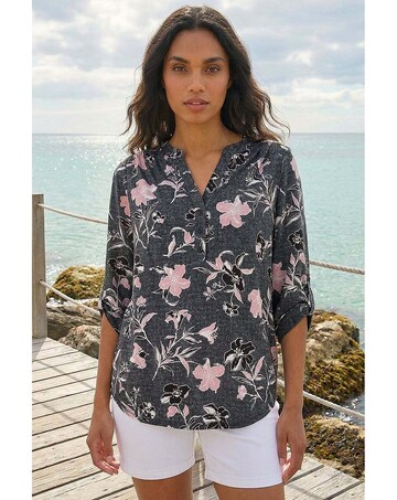 Roman Textured Floral Print V-Neck Shirt