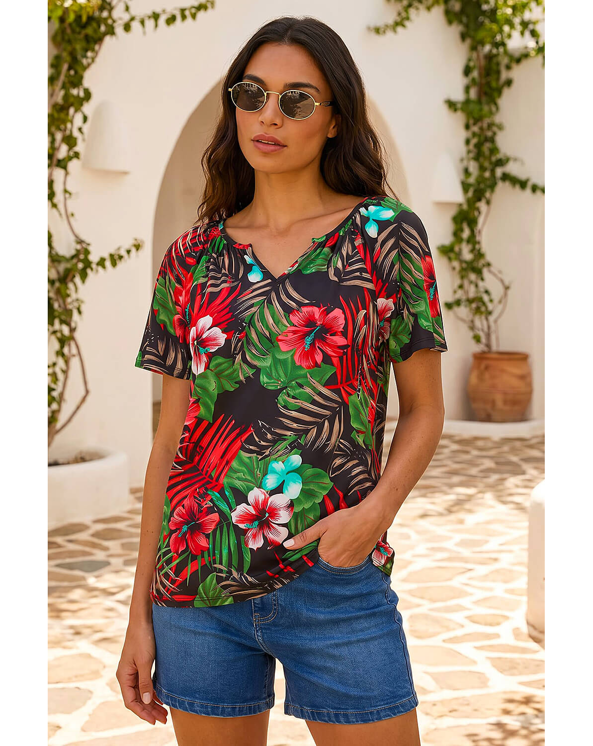 New In - Roman Textured Floral Print V-Neck Top