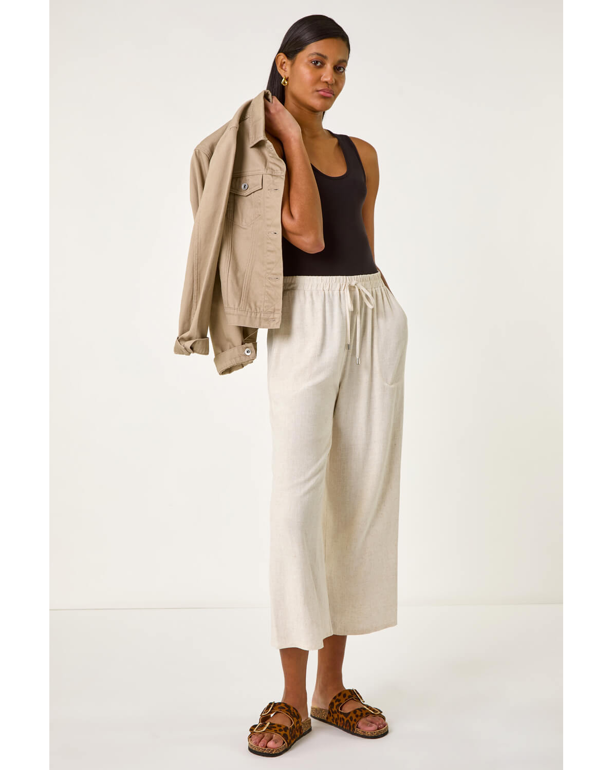 New In - Roman Cropped Linen Blend Trouser