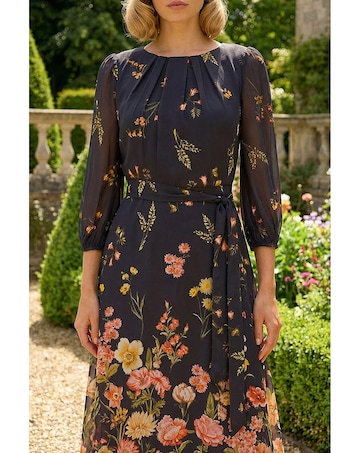 Roman Border Print Pleated Midi Dress