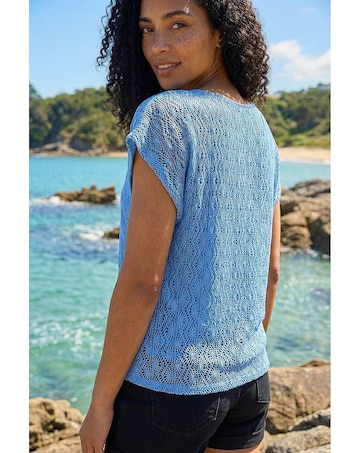 Roman Lace Overlay Stretch Top
