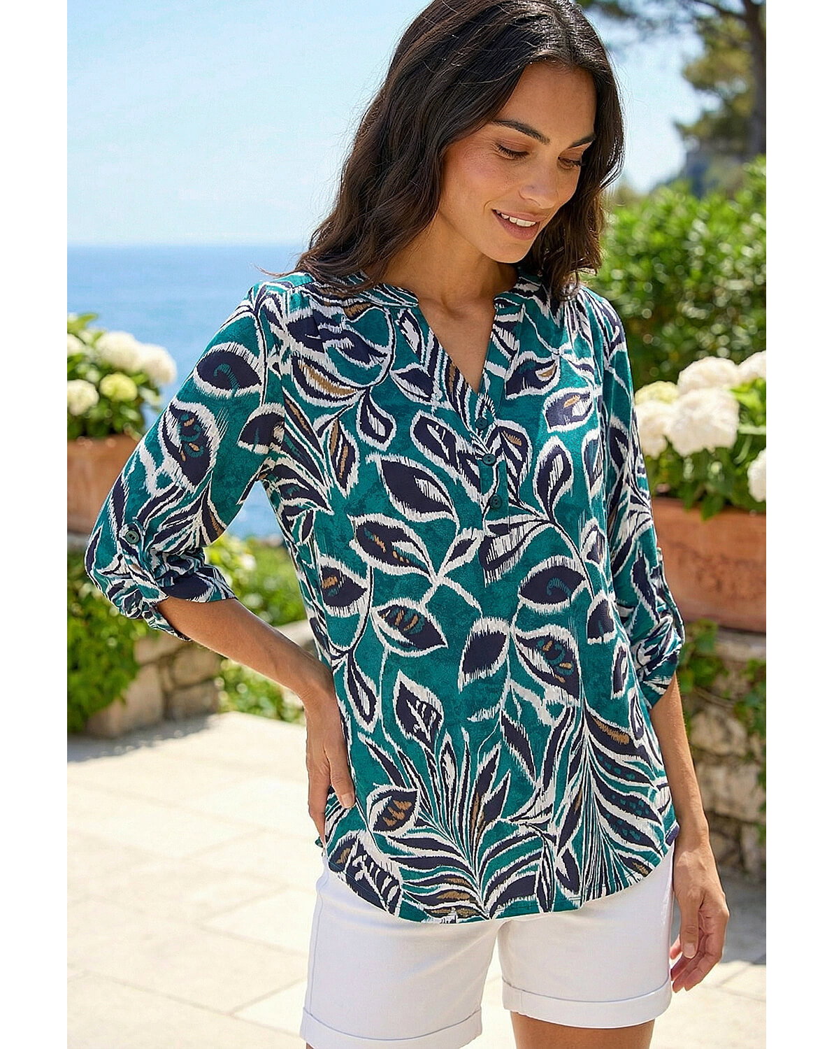 New In - Roman Textured Leaf Print Shirt