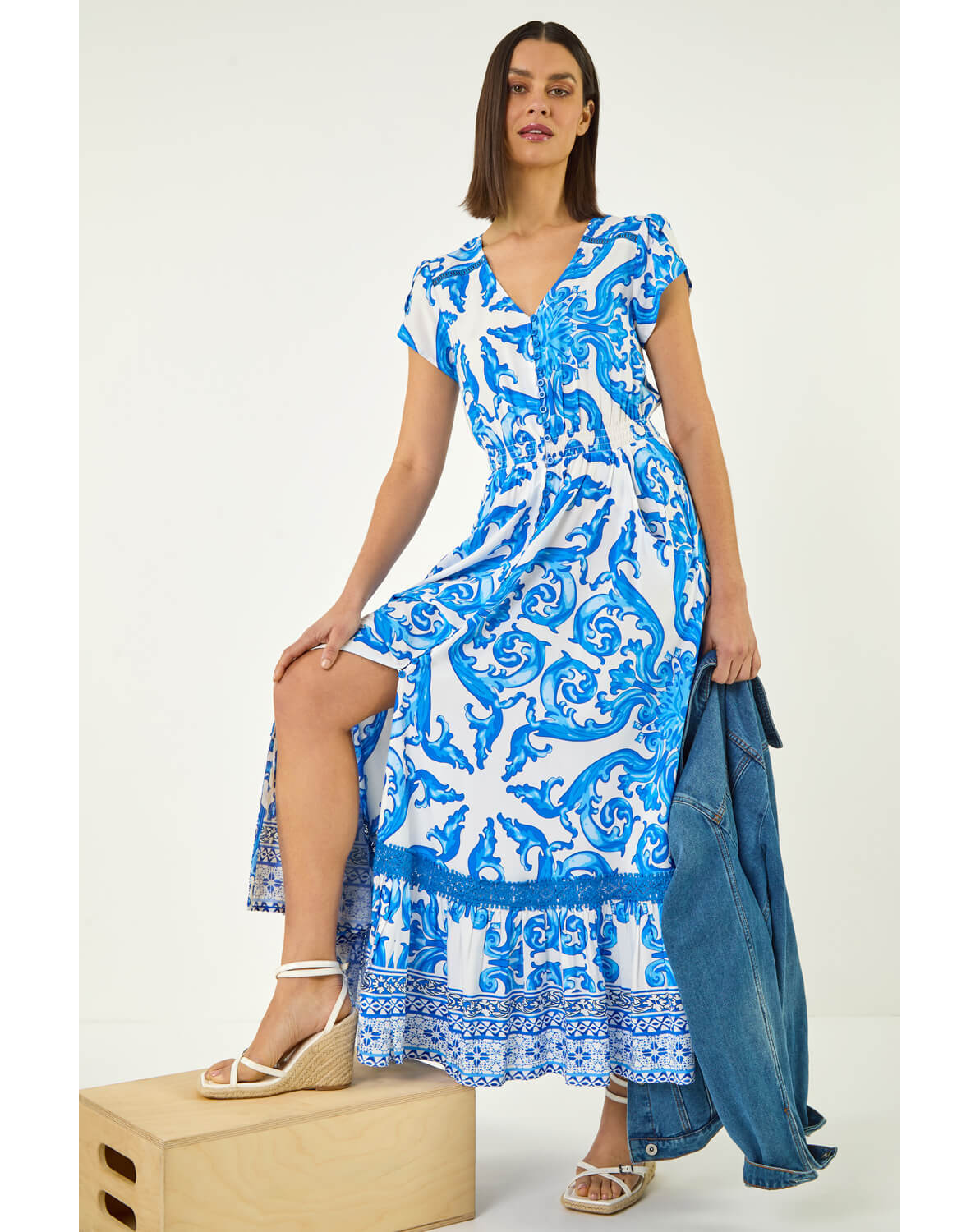 New In - Roman Border Print Button Dress