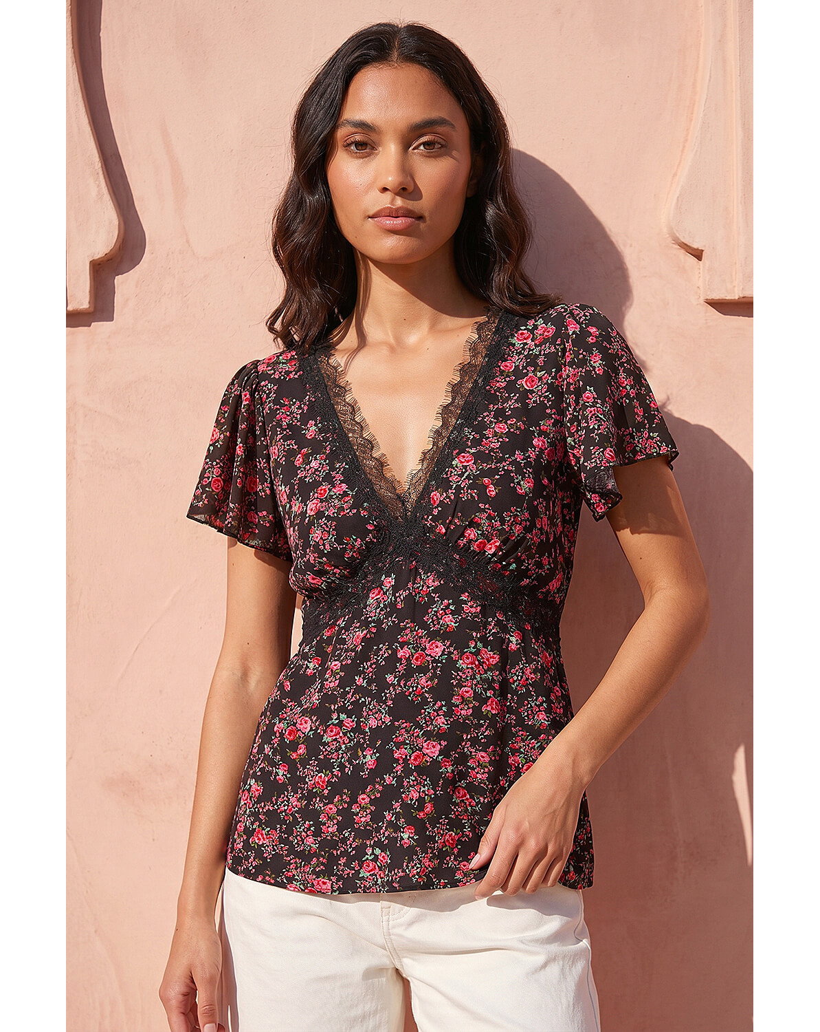 New In - Roman Floral Print Lace Detail Top