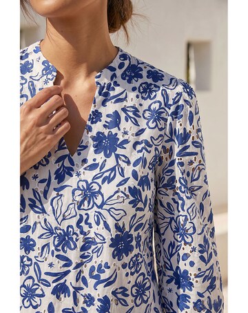 Roman Floral Print V-Neck Shirt Dress