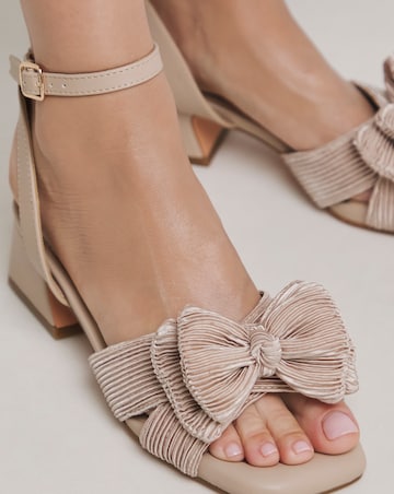 Monet Double Bow Low Block Heel - Extra Wide Fit (EEE)