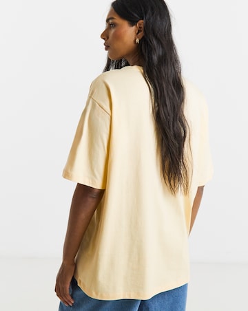 Yellow Butter Graphic Oversized T-Shirt