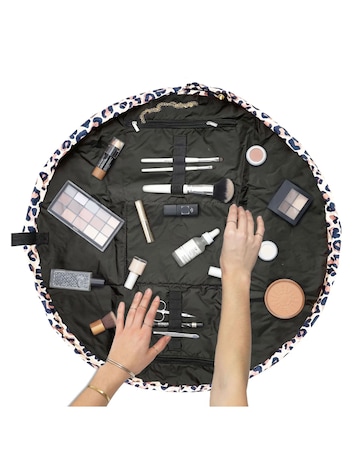 The Flat Lay Co. Drawstring Makeup Bag - Leopard