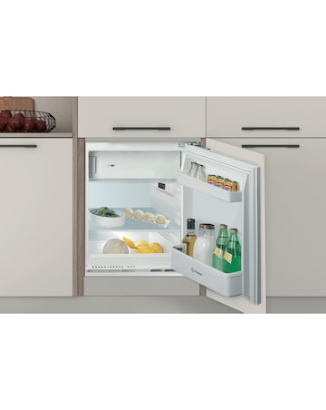 Indesit INBUF011 Integrated Under Counter Fridge with Ice Box + Installation