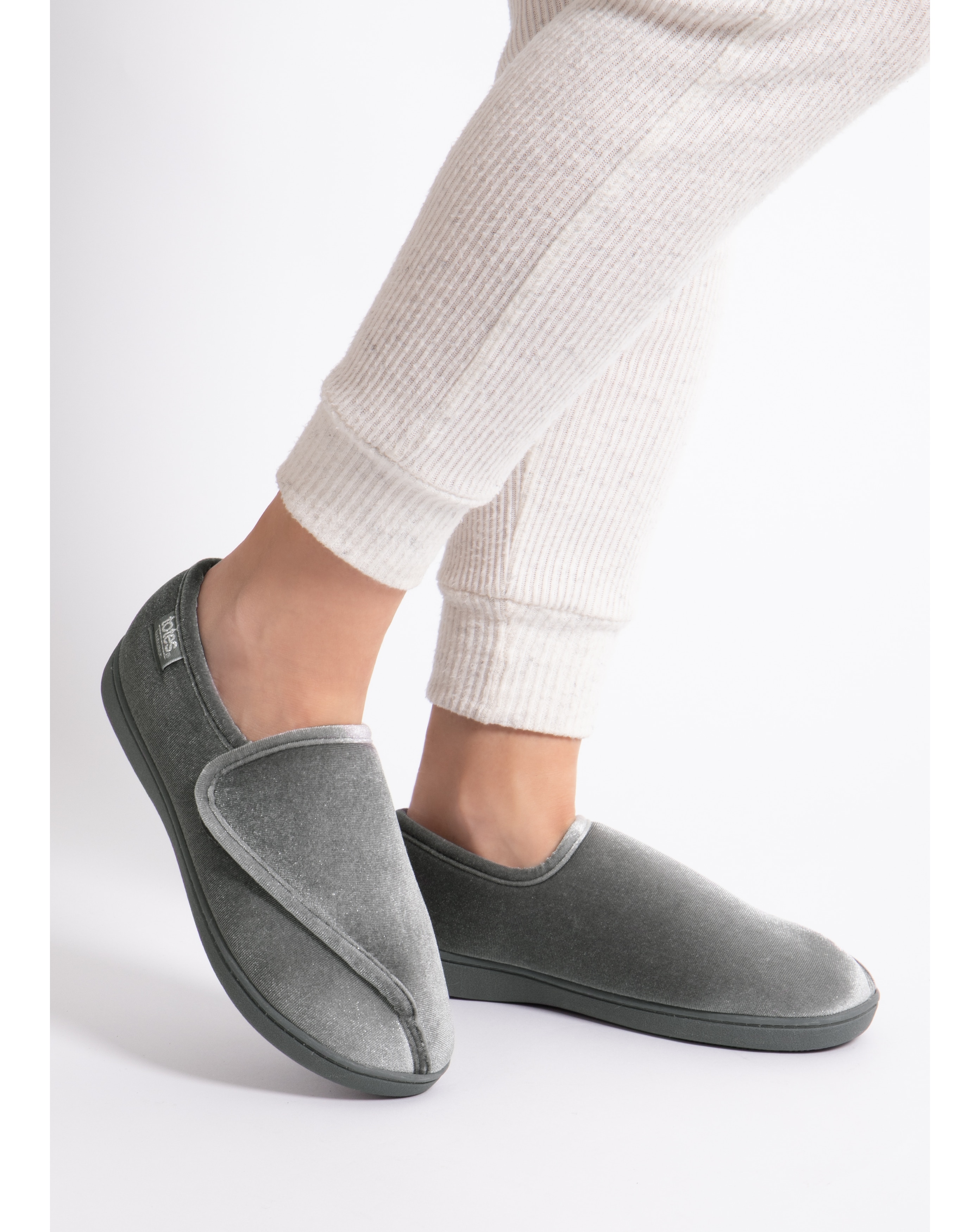 totes Ladies Sparkle Velour Slippers