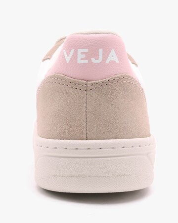 Veja V-10 Extra White Petale Sahara Chromefree Leather Trainers