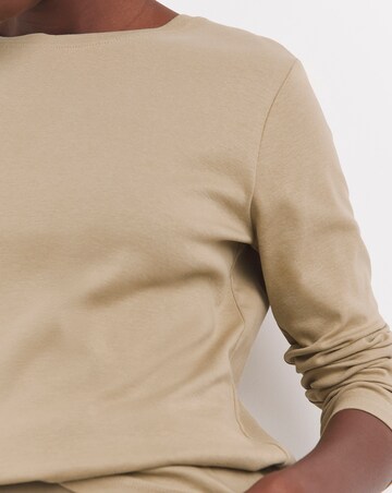 Camel Crew Neck Long Sleeve T-Shirt