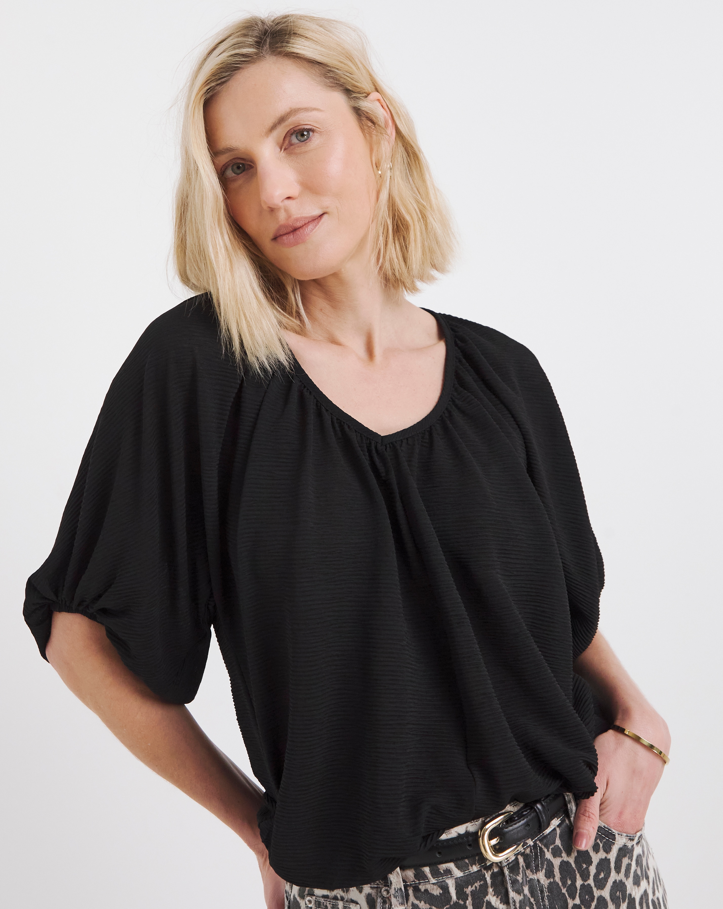 V Neck Bubble Hem Top