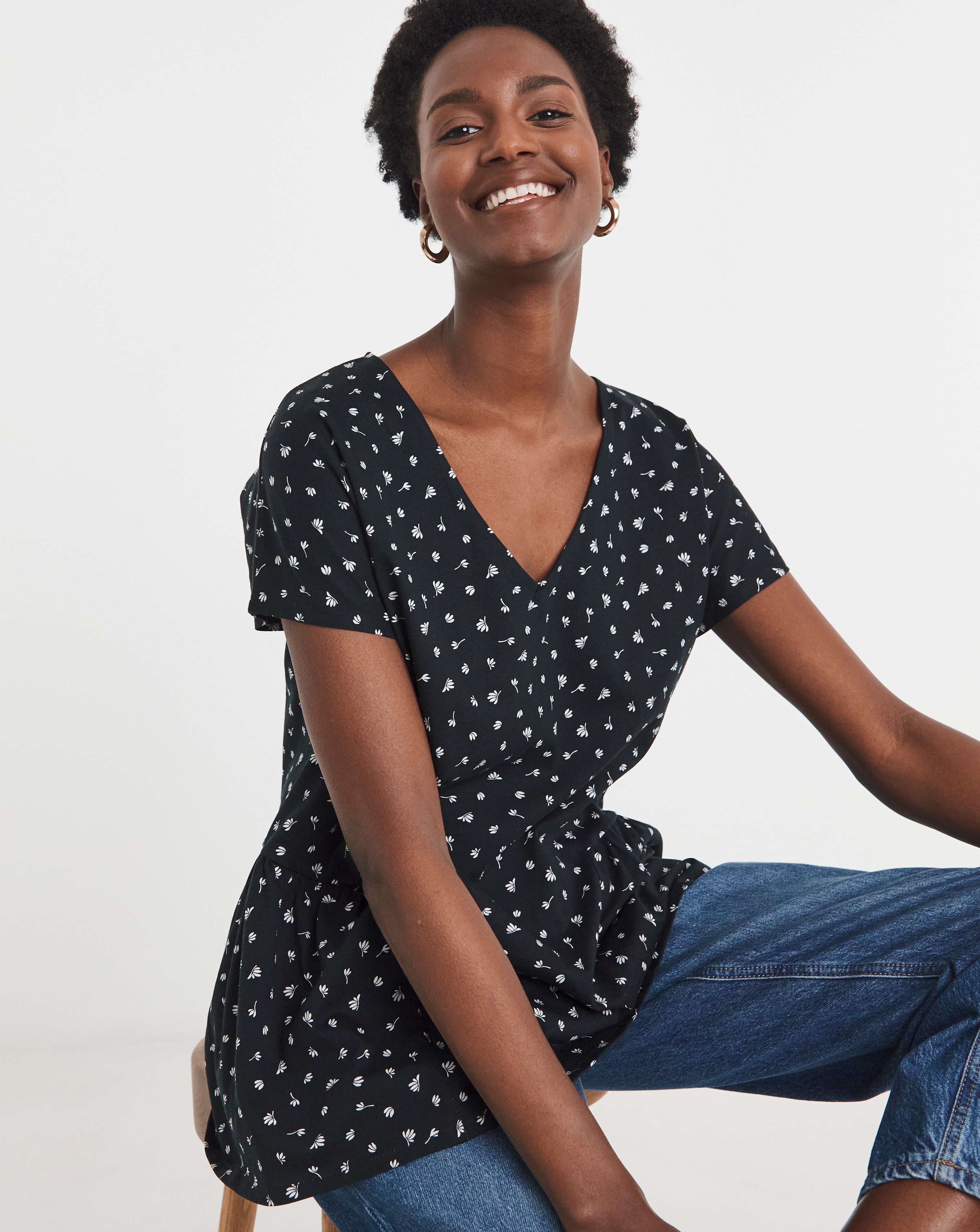 V Neck Peplum Side Panel Top