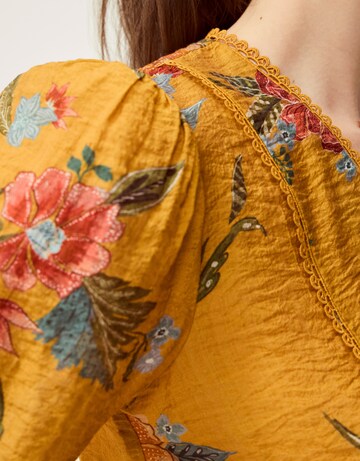 Monsoon Rosaleigh V-Neck Floral Blouse