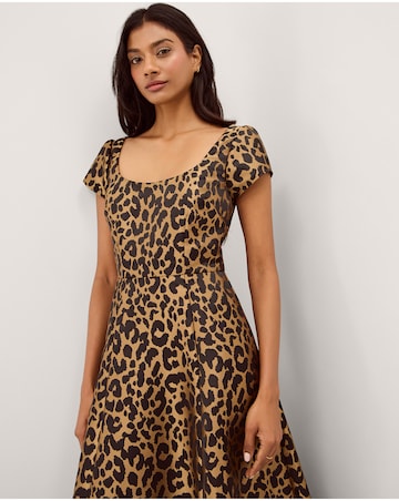 Anna Leopard Print Midi Dress