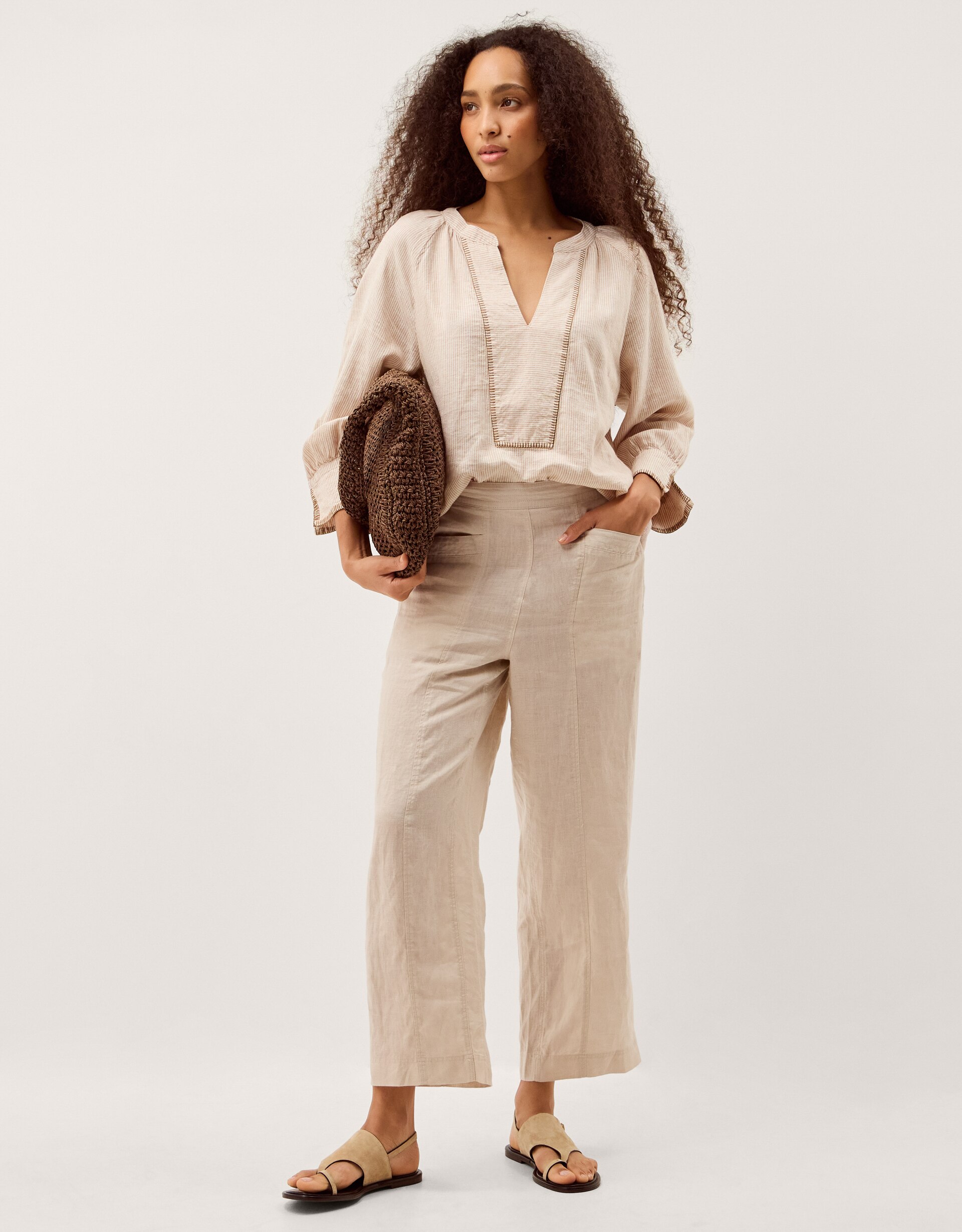 New In - Monsoon Lucy Short Linen Trousers