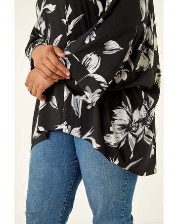 Roman Curve Floral Print Stretch Top