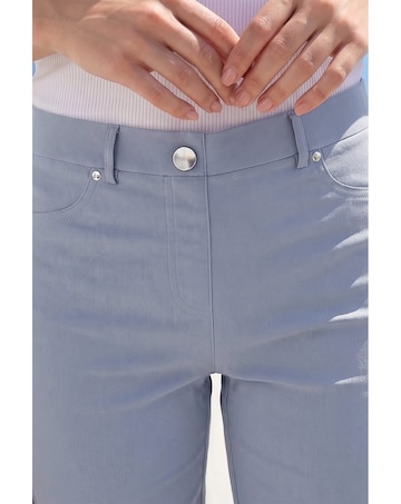 Roman Turn Up Stretch Shorts