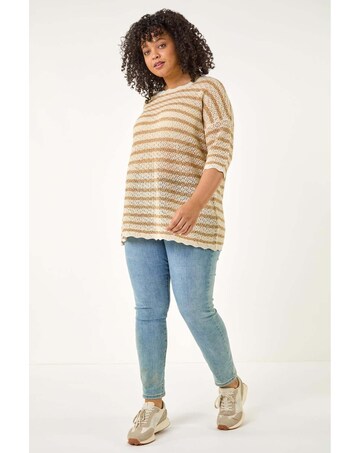 Roman Curve Scallop Hem Stripe Knit