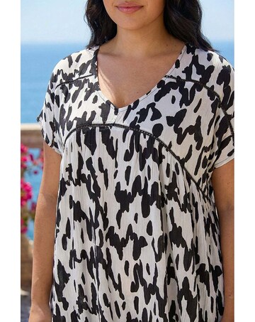 Roman Curve Ladder Printed Top