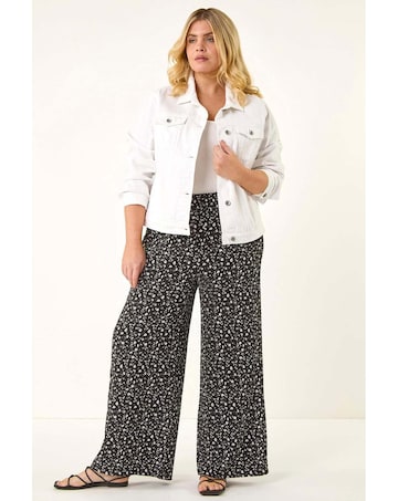 Roman Curve Textured Wide Leg Trousers