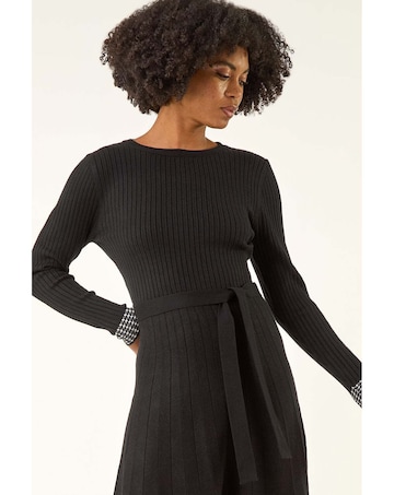 Roman Stretch Knit Border Print Dress