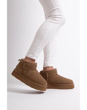 Just Sheepskin Womens Lottie Mini Platform Outdoor Boots