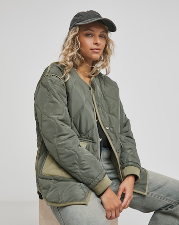 Khaki Round Neck Quilted Jacket