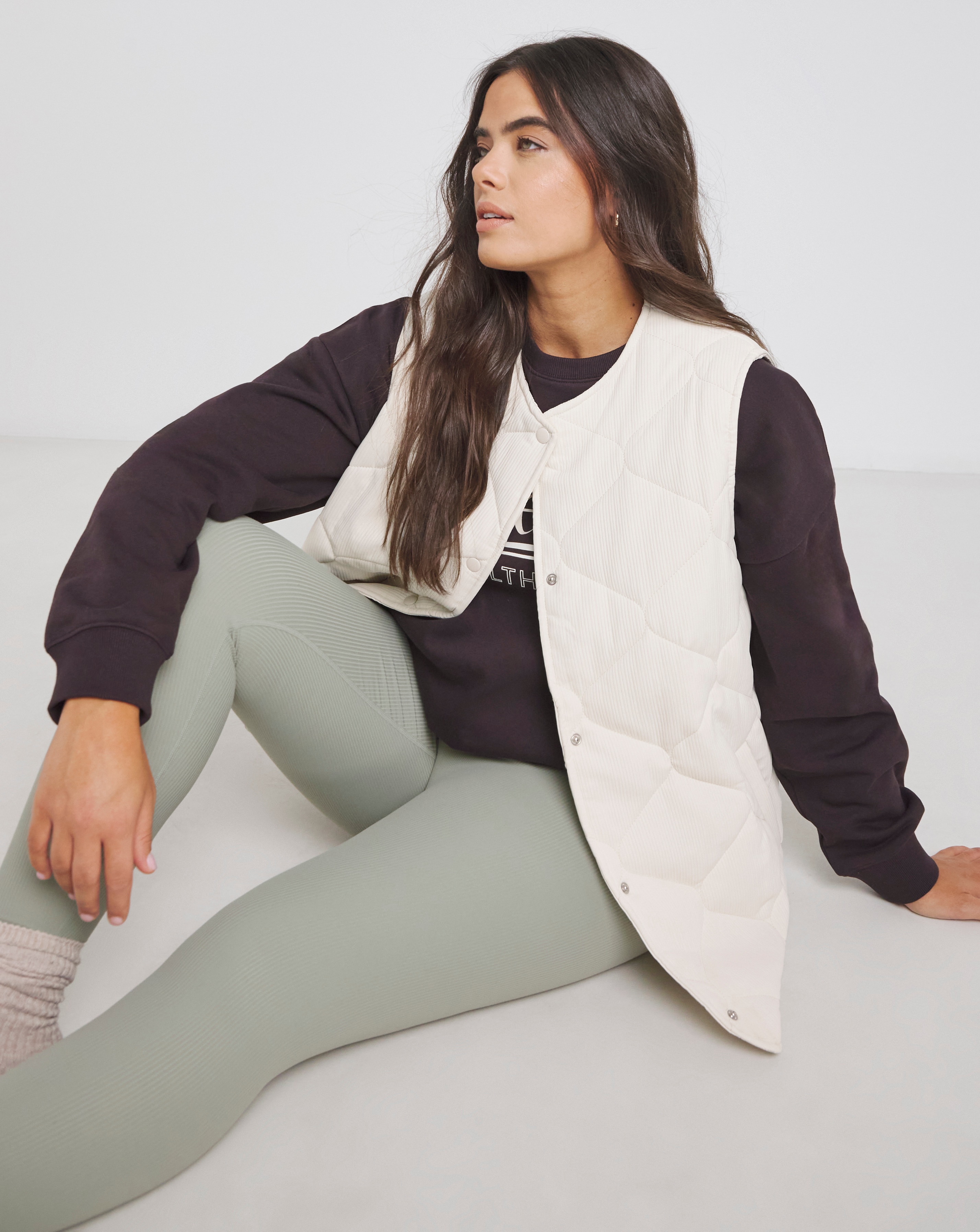 Stone Quilted Round Collar Gilet