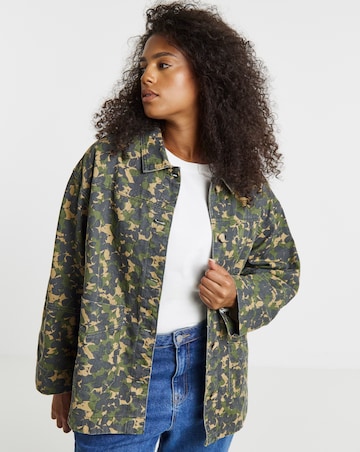 Simply Be Camo Print Button Through Cropped Utility Jacket