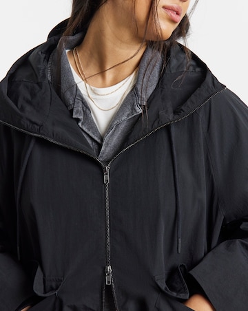 Black Lightweight Tech Parka