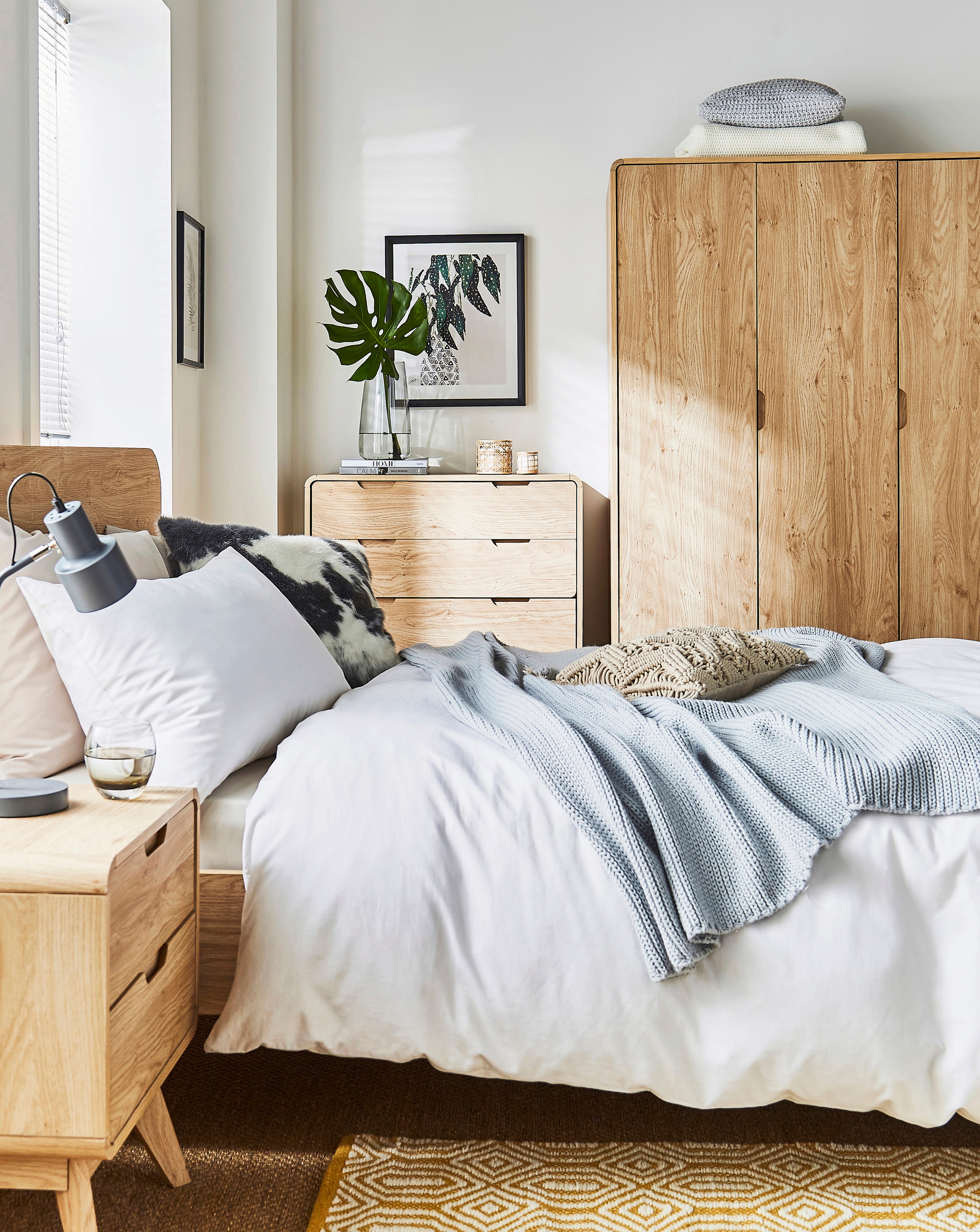 G&O Oslo 4 Piece Bedroom Package