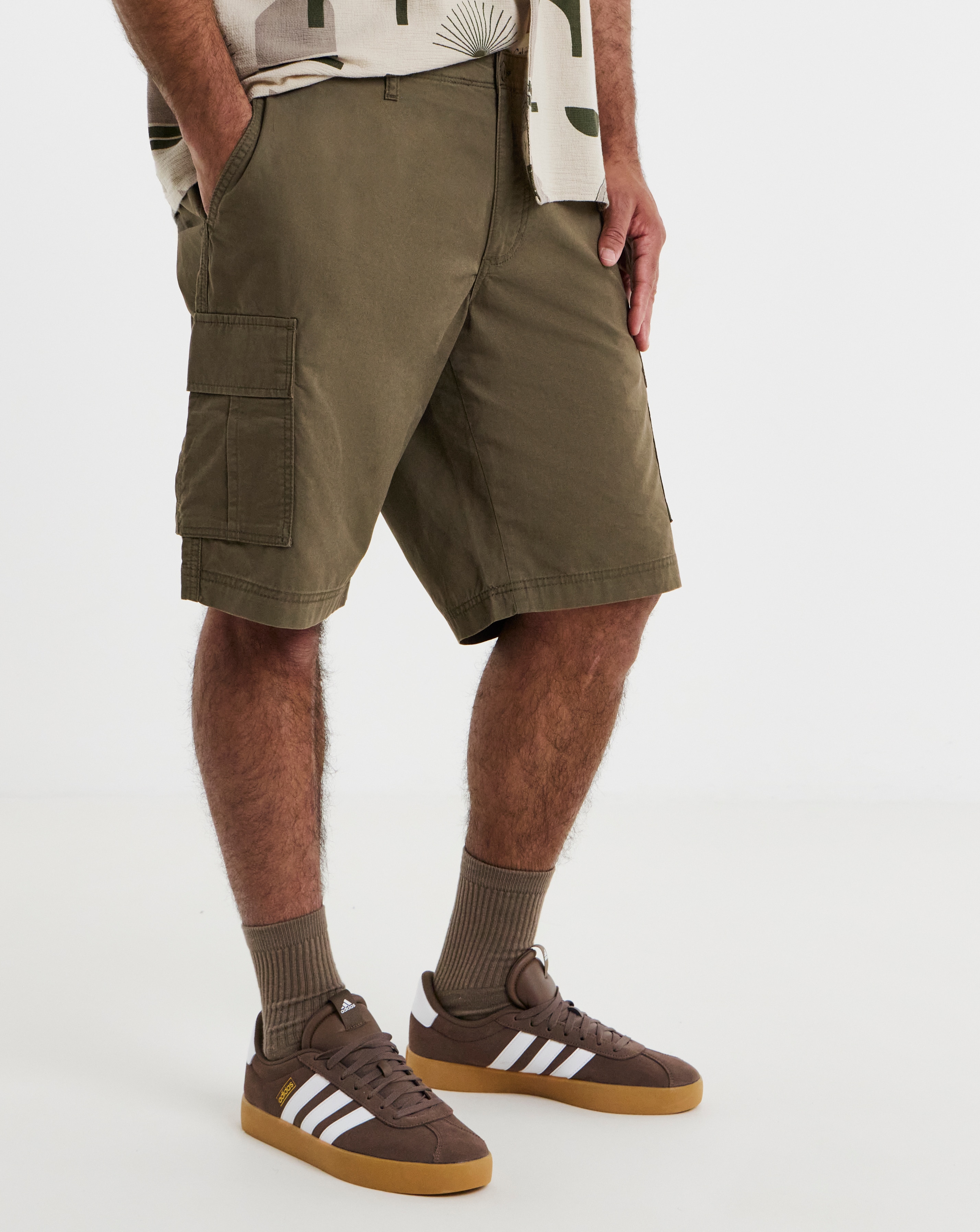 New In - Jack & Jones Cole Cargo Short - Brown