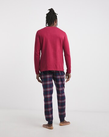 Christmas Graphic Pyjama Set