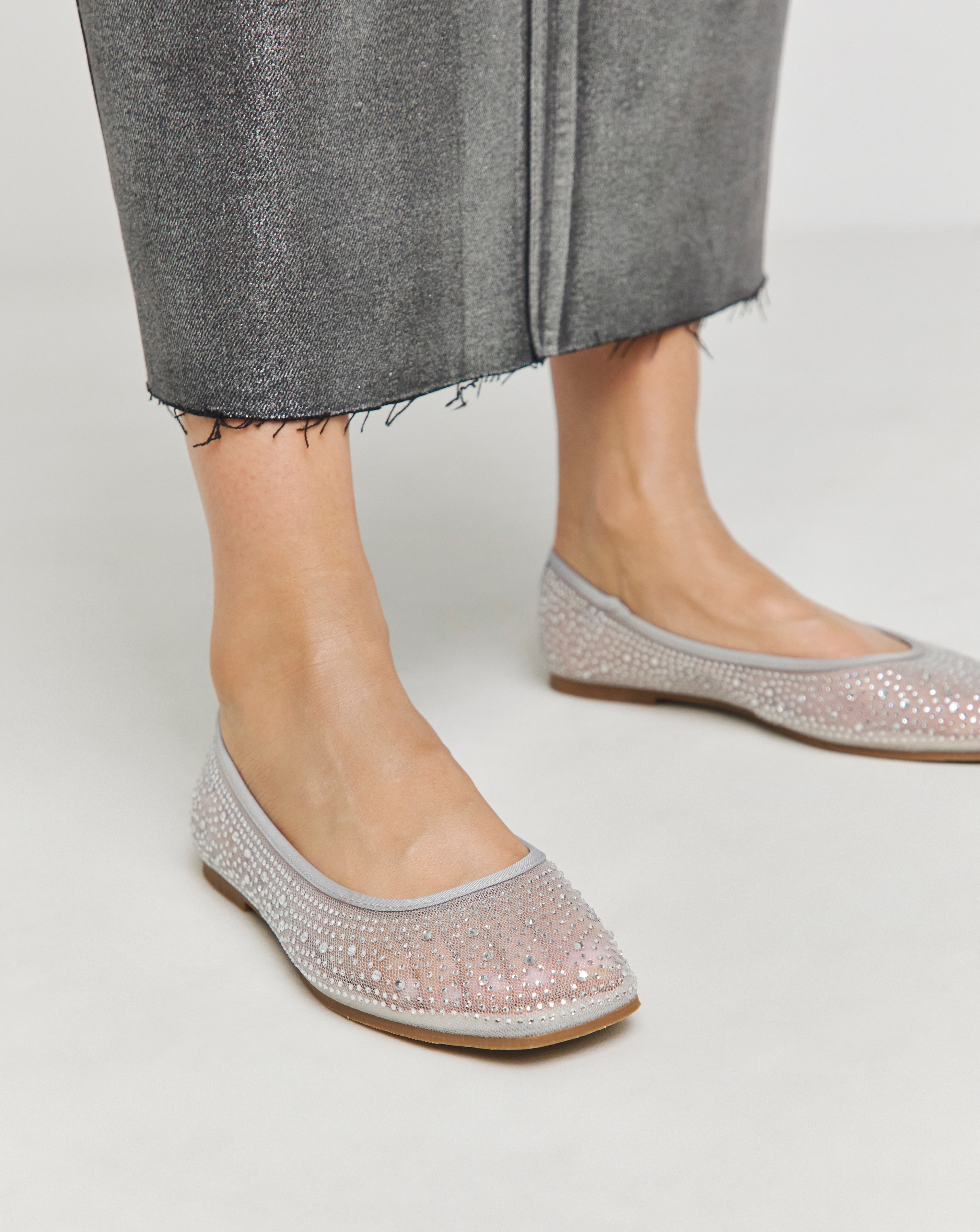 Mesh Embellished Ballet Flats Wide