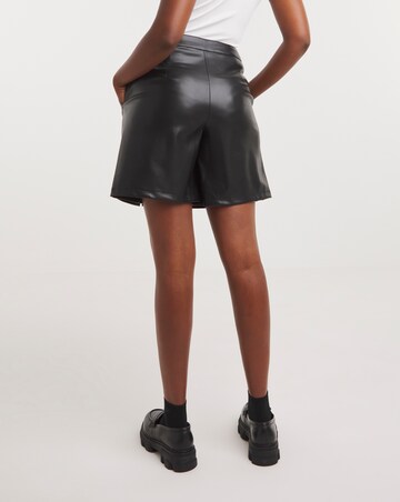 Stretch PU Zip Detail Skort