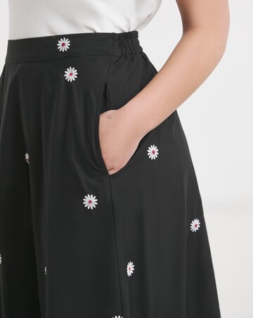 Simply Be Black Embroidered Midaxi Skirt