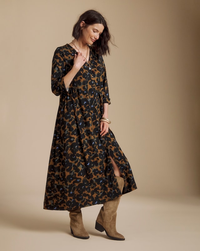 Julipa Petite Printed Button Down Jersey Midi Dress