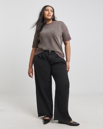 Acid Wash Contrast Flatlock Top