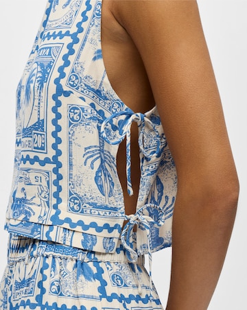 OBJECT Sleeveless Postcard Print Cropped Top