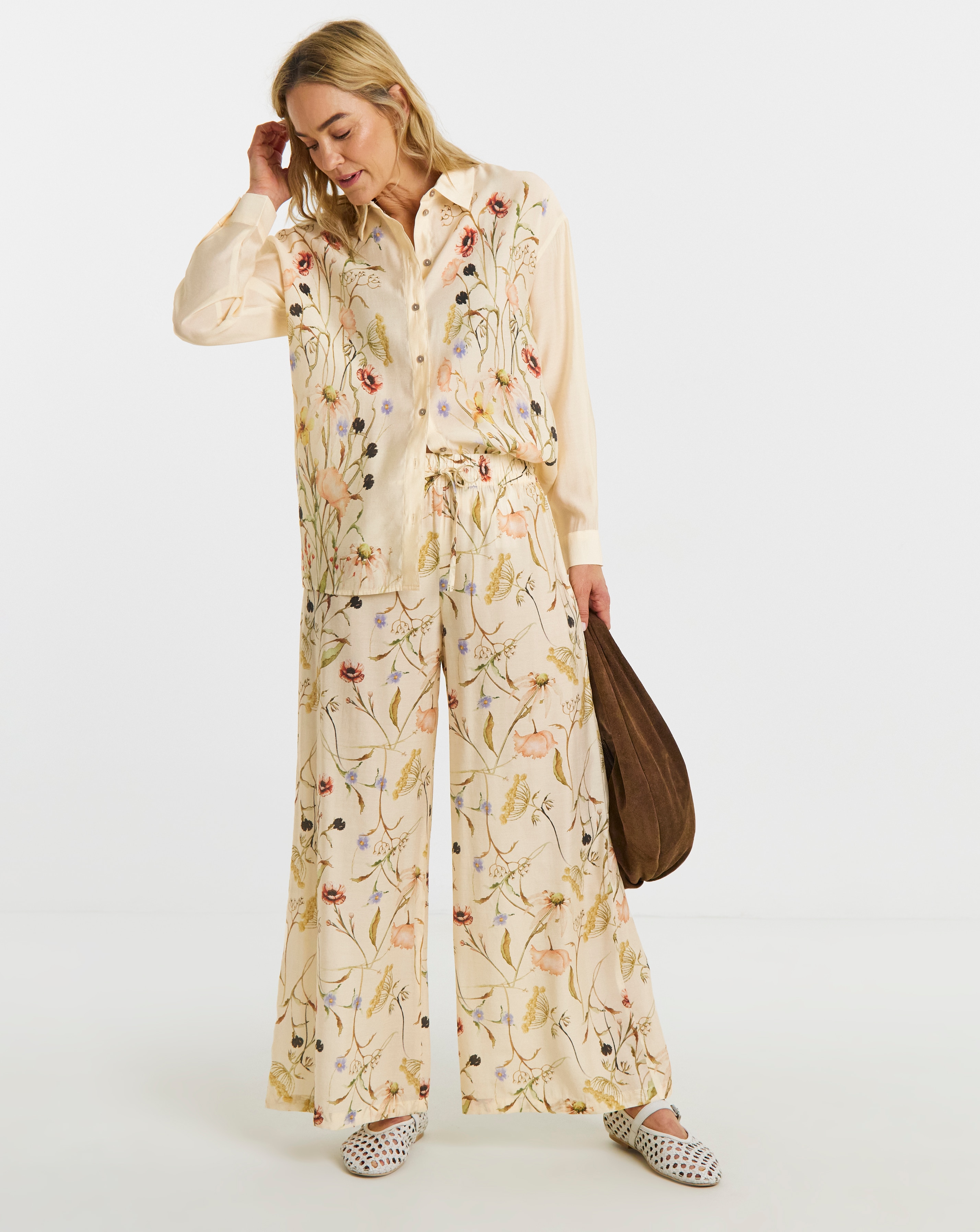 New In - JDY Ace Life Mid Floral Palazzo Trouser