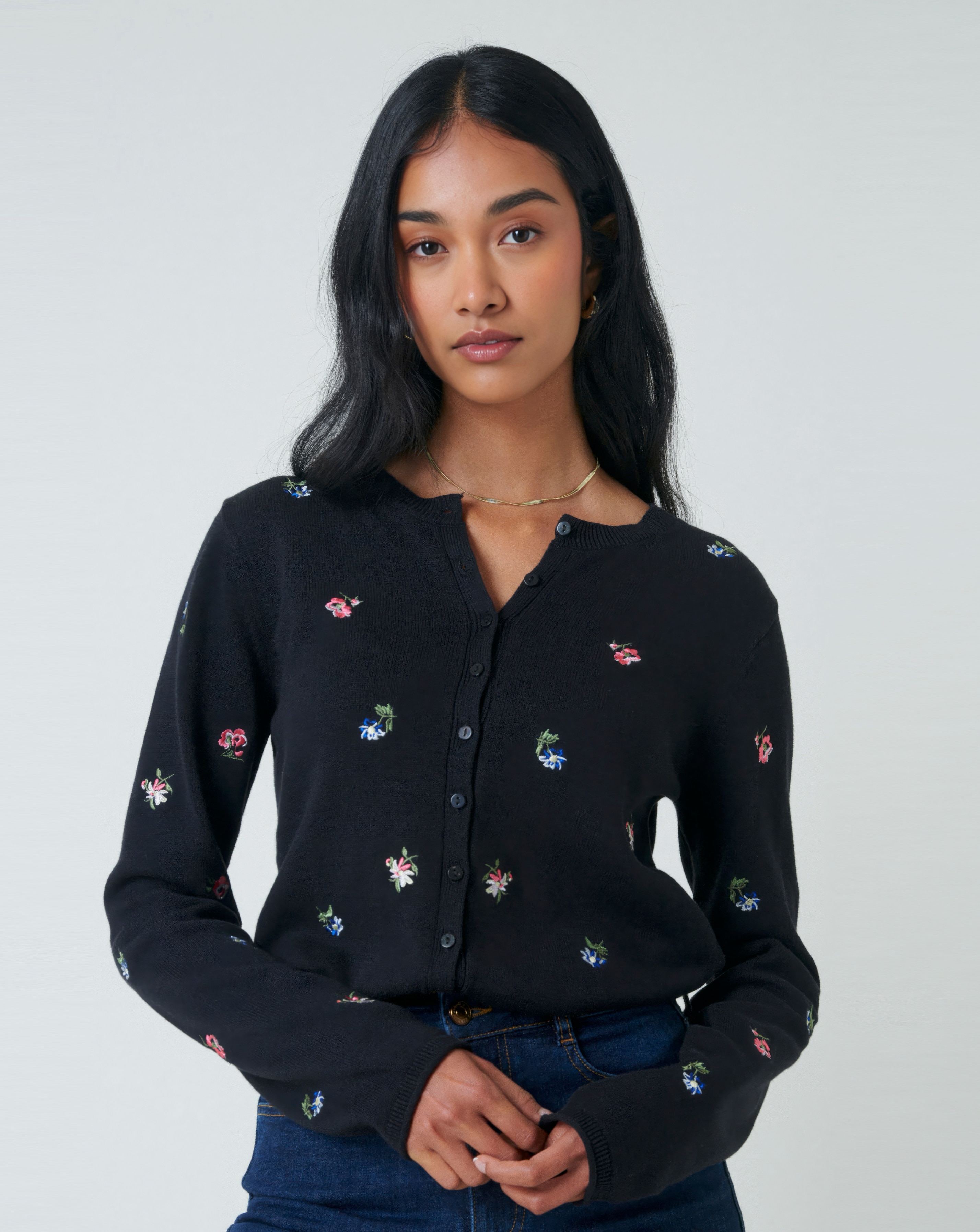 New In - NC Embroidered Cardigan