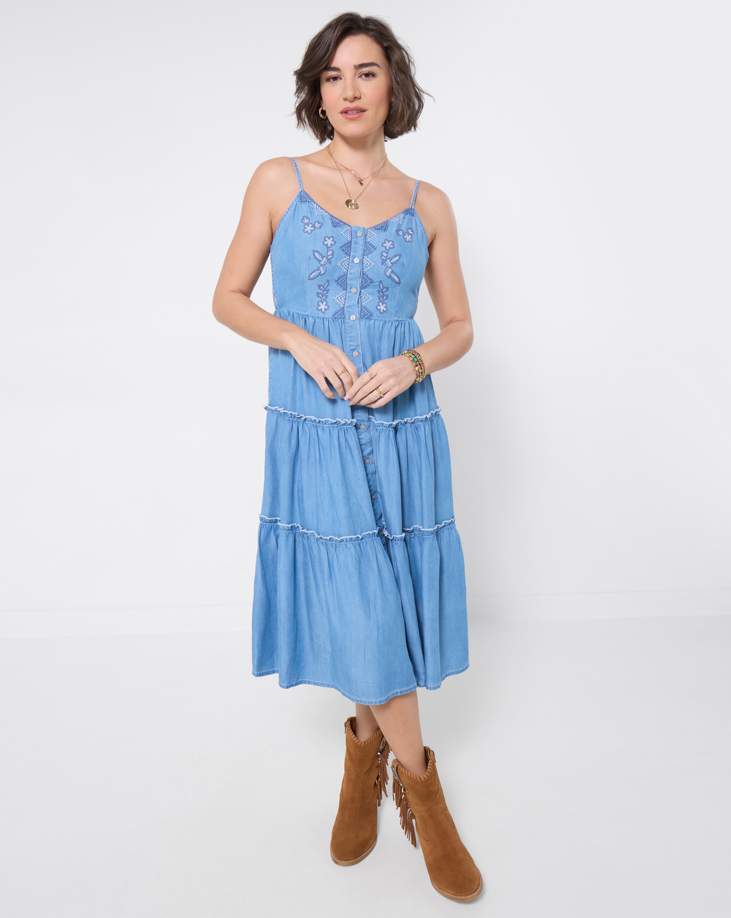New In - Ellie Embroidered Dress
