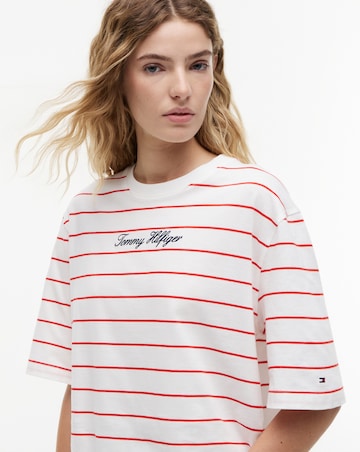 Tommy Hilfiger Classic Script Trapeze Tee