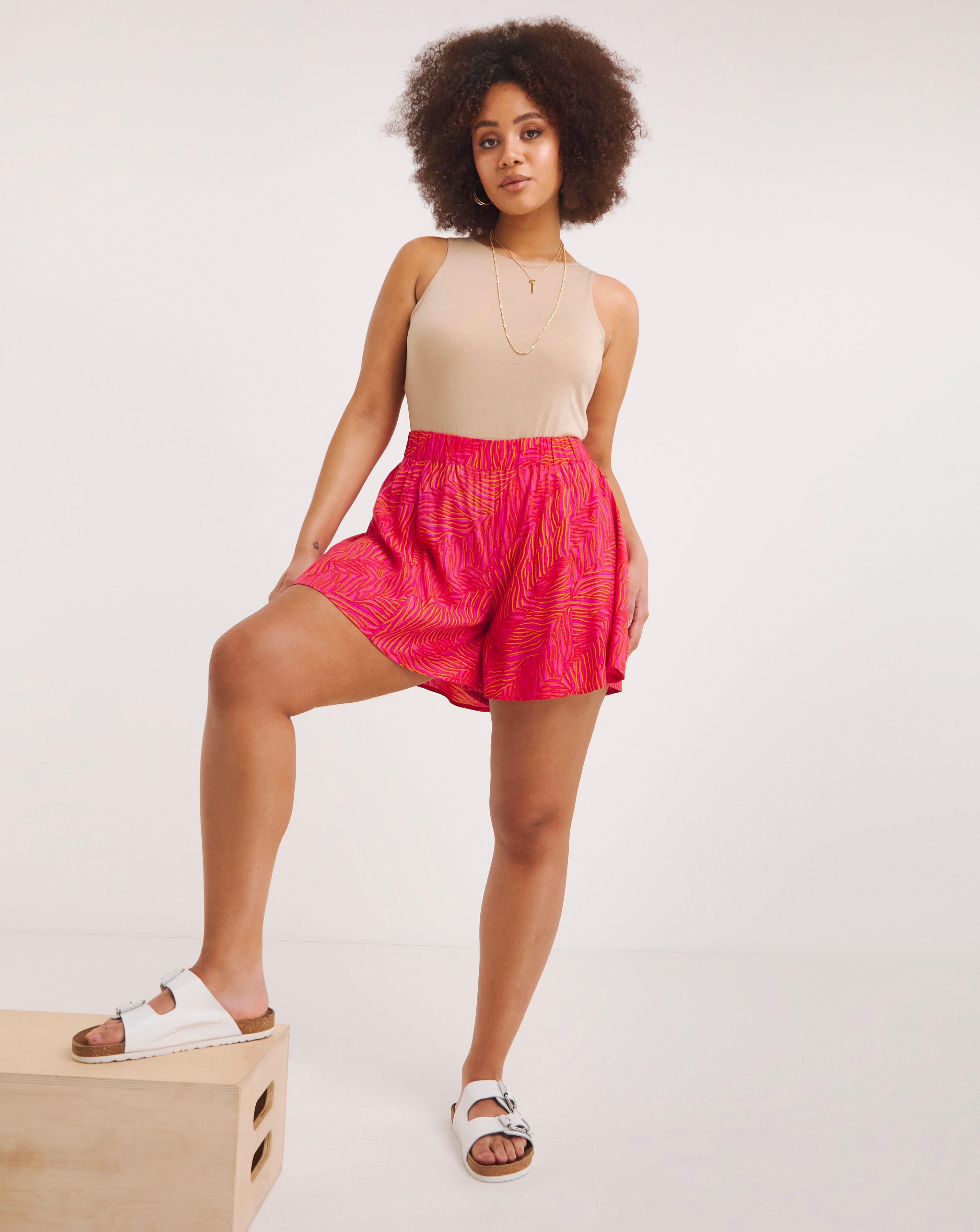 Lightweight Relaxed Flippy Short