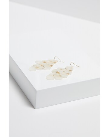 Mood Gold White Layered Shell Chandelier Drop Earrings
