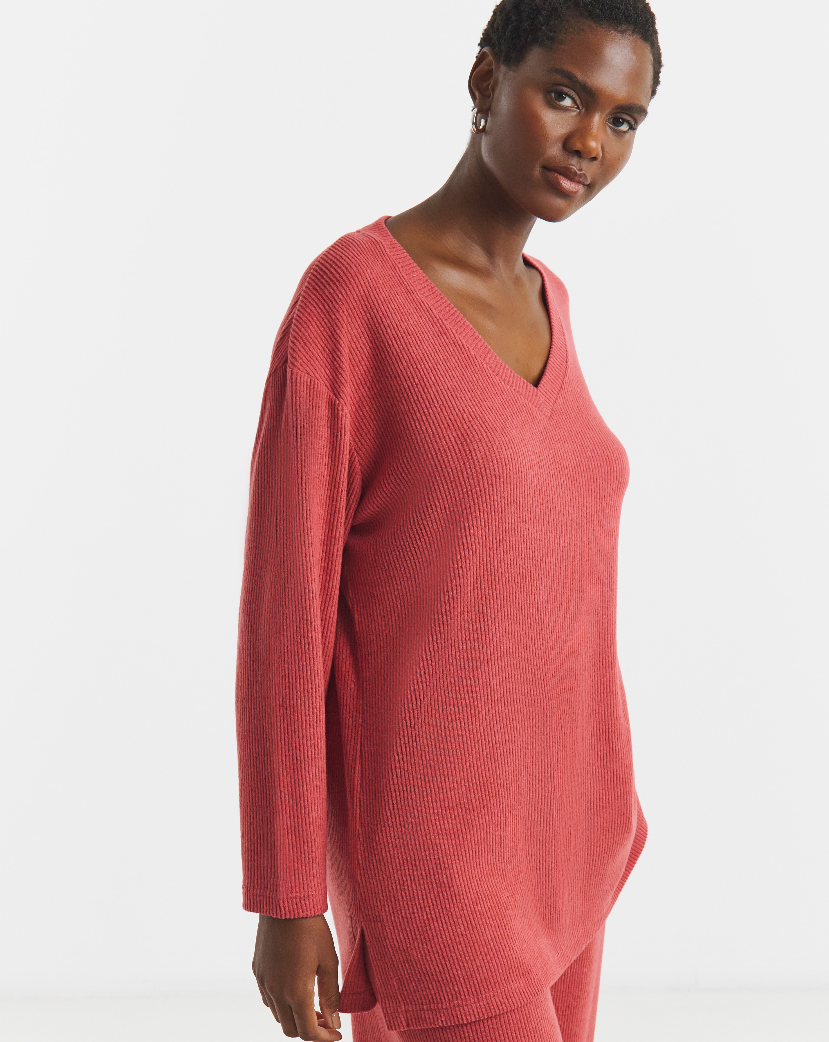 New In - Soft Touch Ribbed V-Neck Longline Top