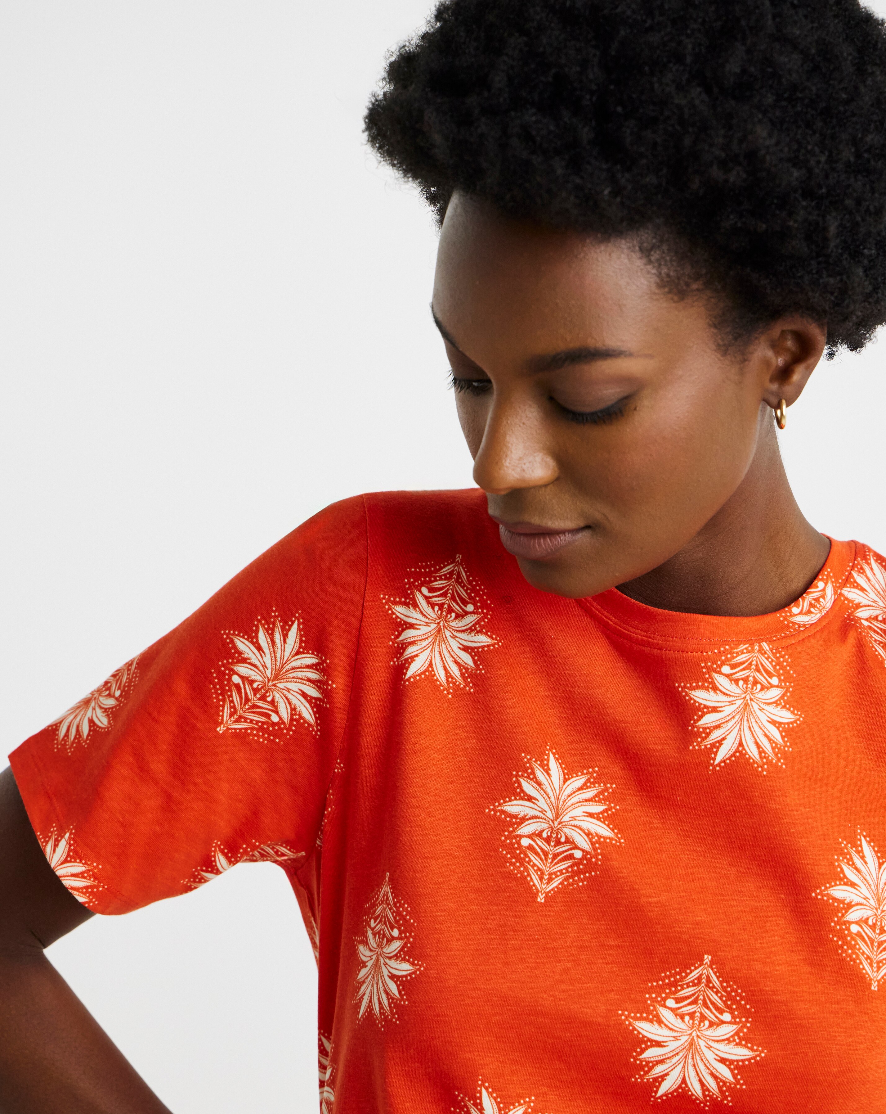 New In - The Crew Neck T-Shirt